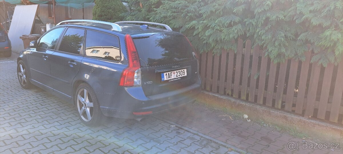 Volvo v50 d5 - 8