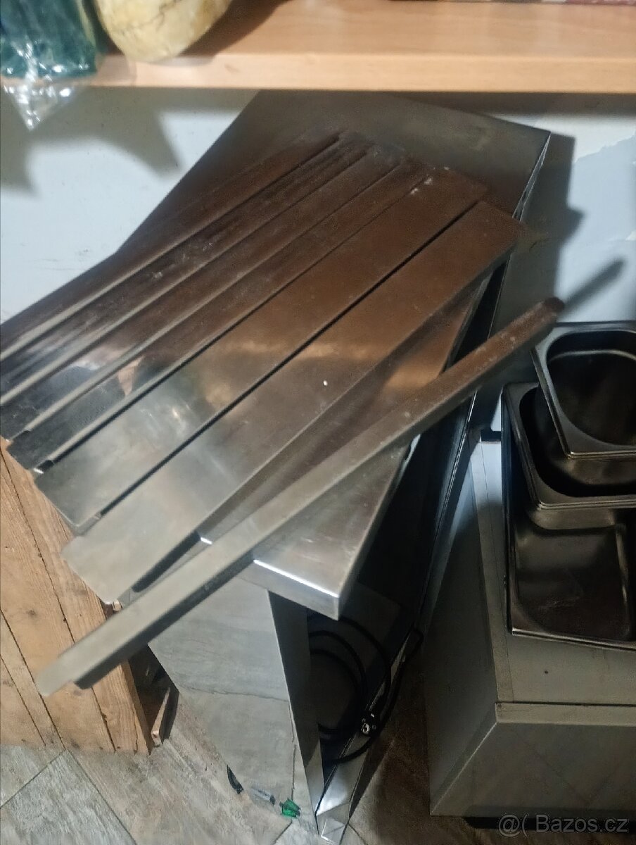 Chladící vitrína Red Fox - 8