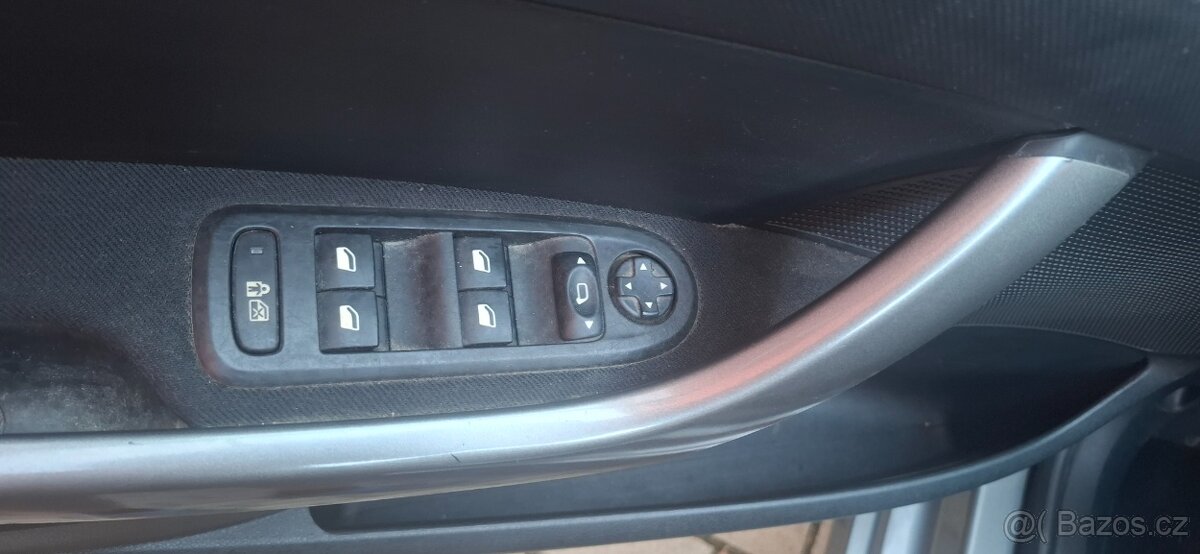 Peugeot 308, 1.6 hdi, 2009 - 8