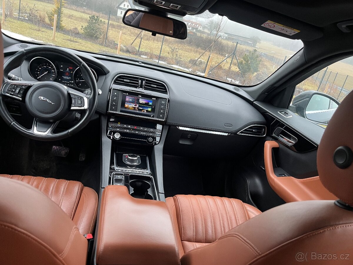 Jaguar F-Pace 3.0 V6 AWD | 2017 | 221 kW | DPH - 8