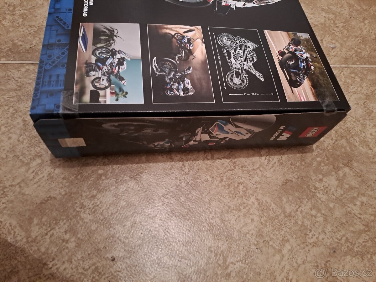 LEGO Technic 42130 BMW M 1000 RR - 8