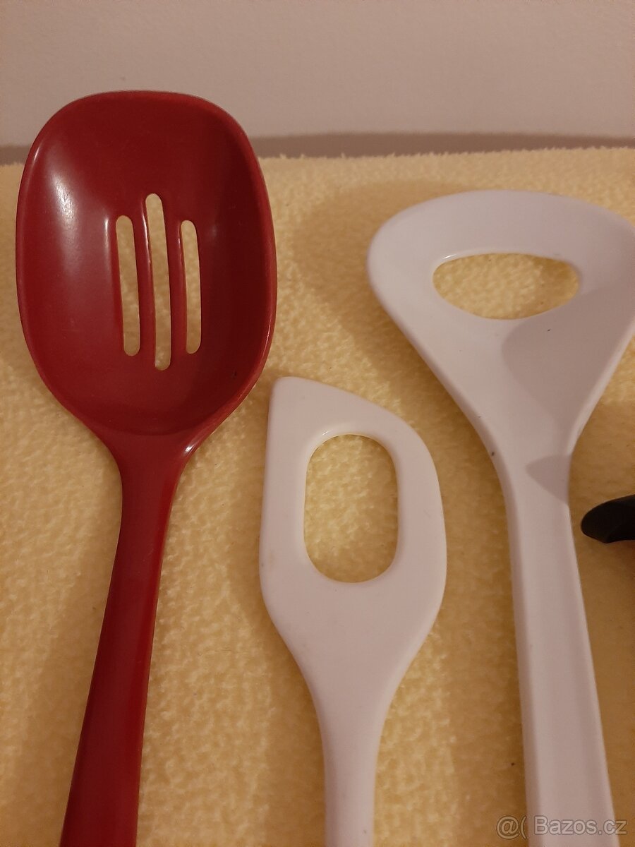 Věci do domácnosti 2 - 8