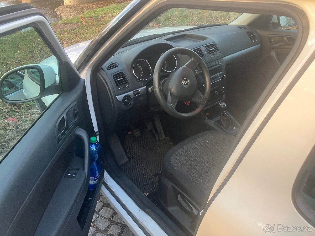 Škoda YETI 2,0tdi 81kw 4x4 - 8