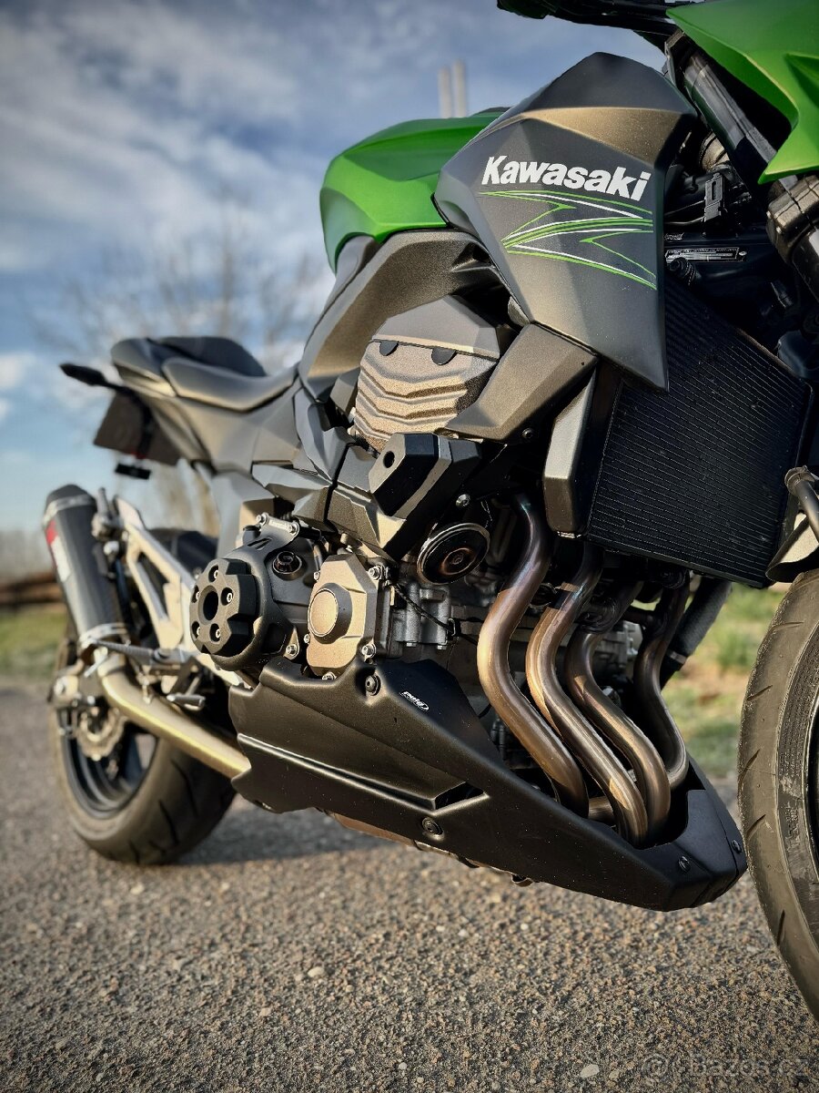 KAWASAKI Z800 - 8