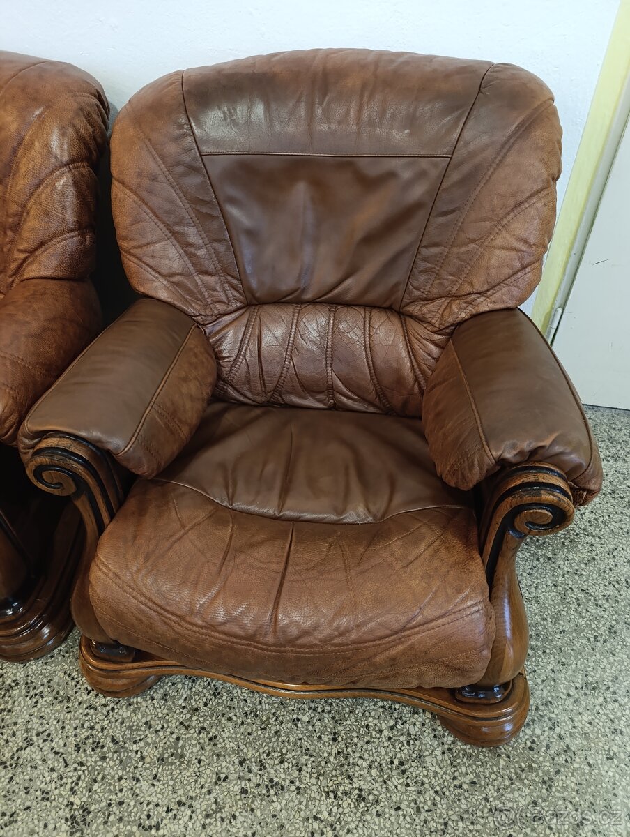 Kožená sedací souprava 3 + 2 + 1, nábytek z masívu - 8