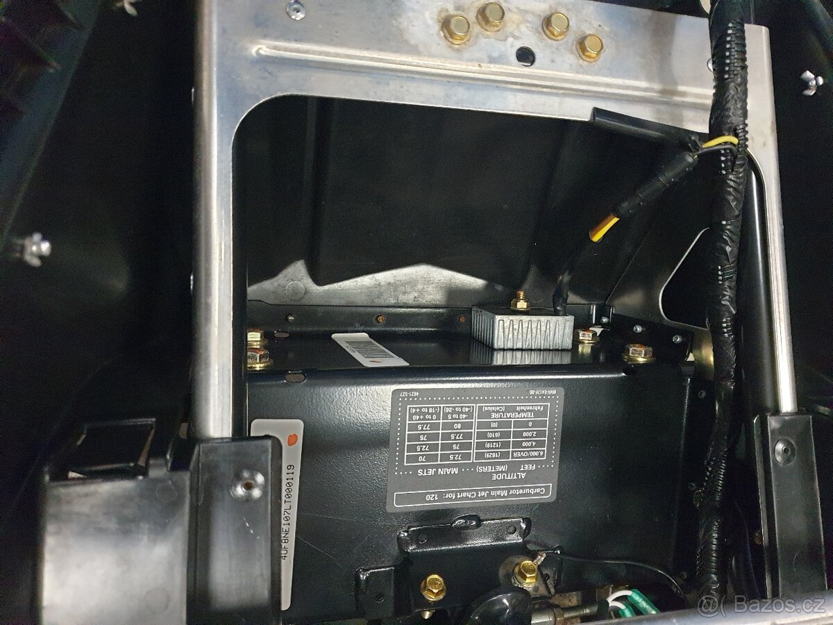 Mini snězny skutr yamaha srx 120 - 8