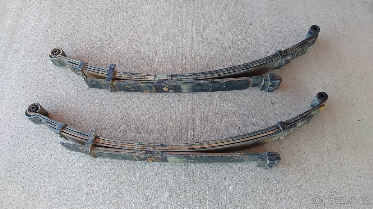 Mitsubishi L200 TD – Listová pera - 8