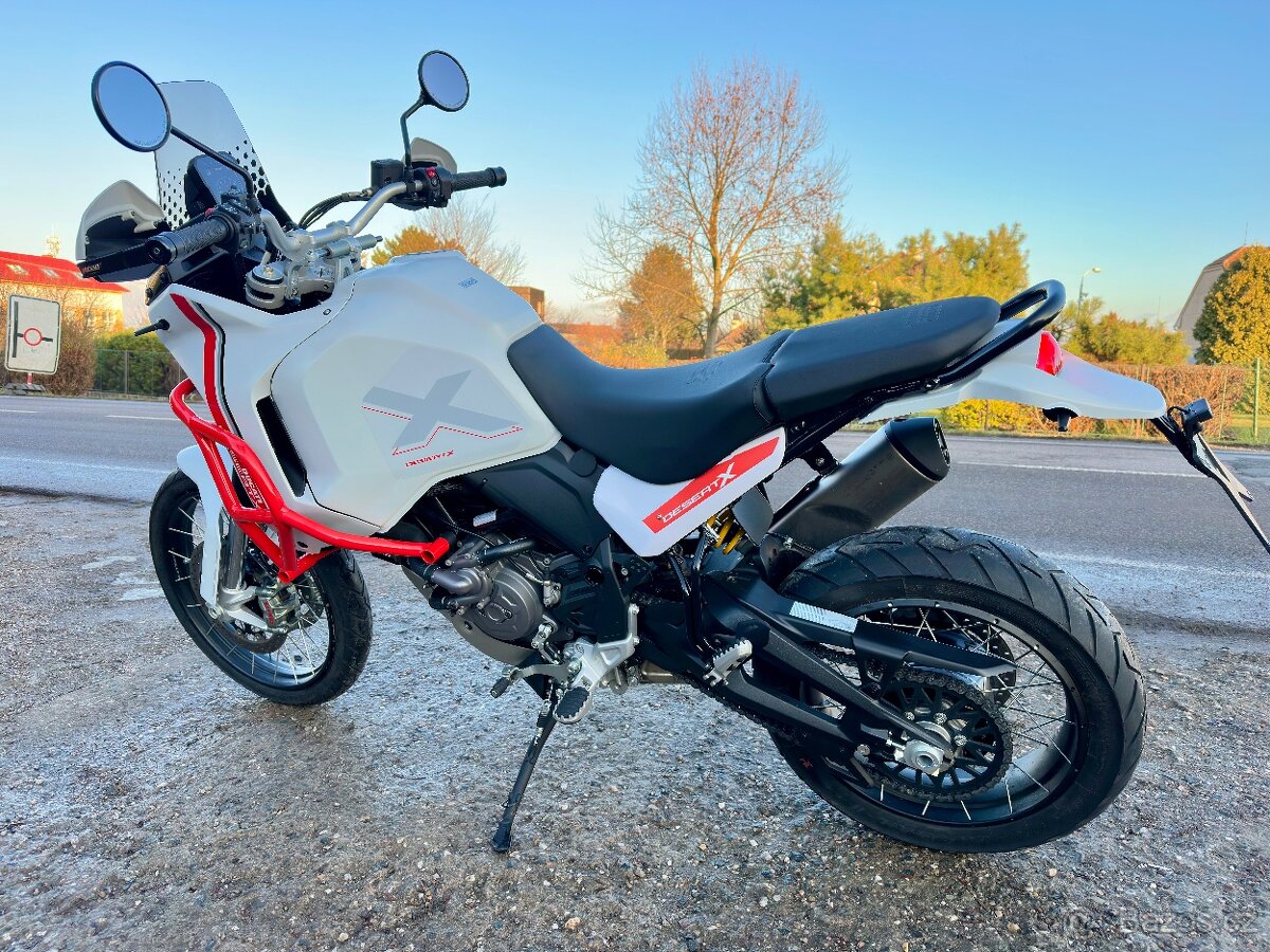 Ducati desert X - 8