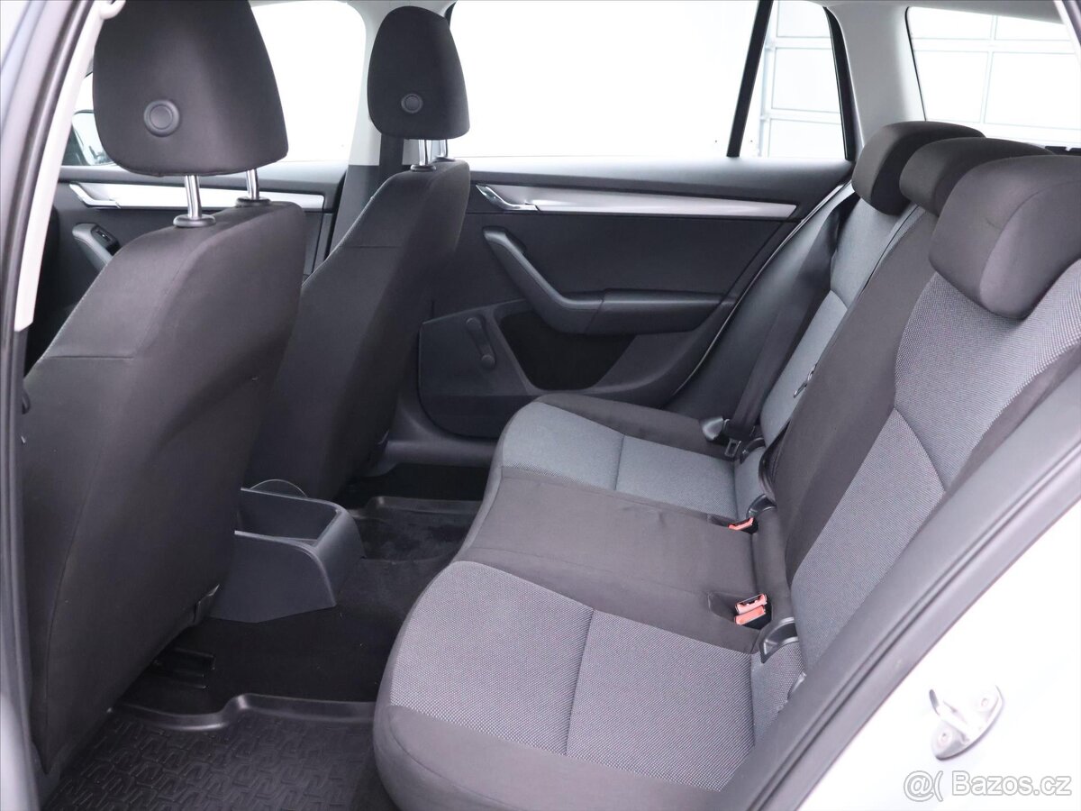 Škoda Octavia 1,2 TSI 77KW Klima Navigace (2013) - 8
