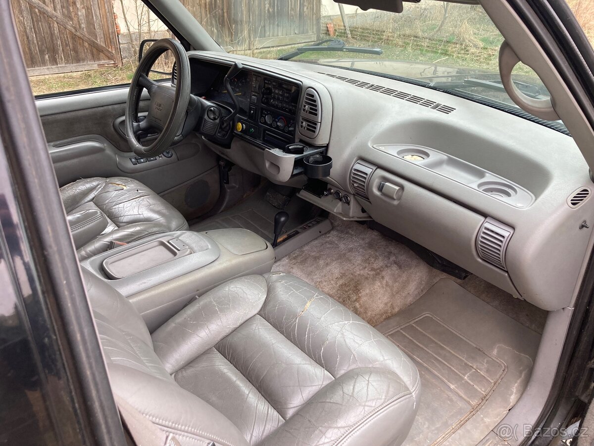 GMC Yukon 5.7 V8 LPG 4x4 - 8