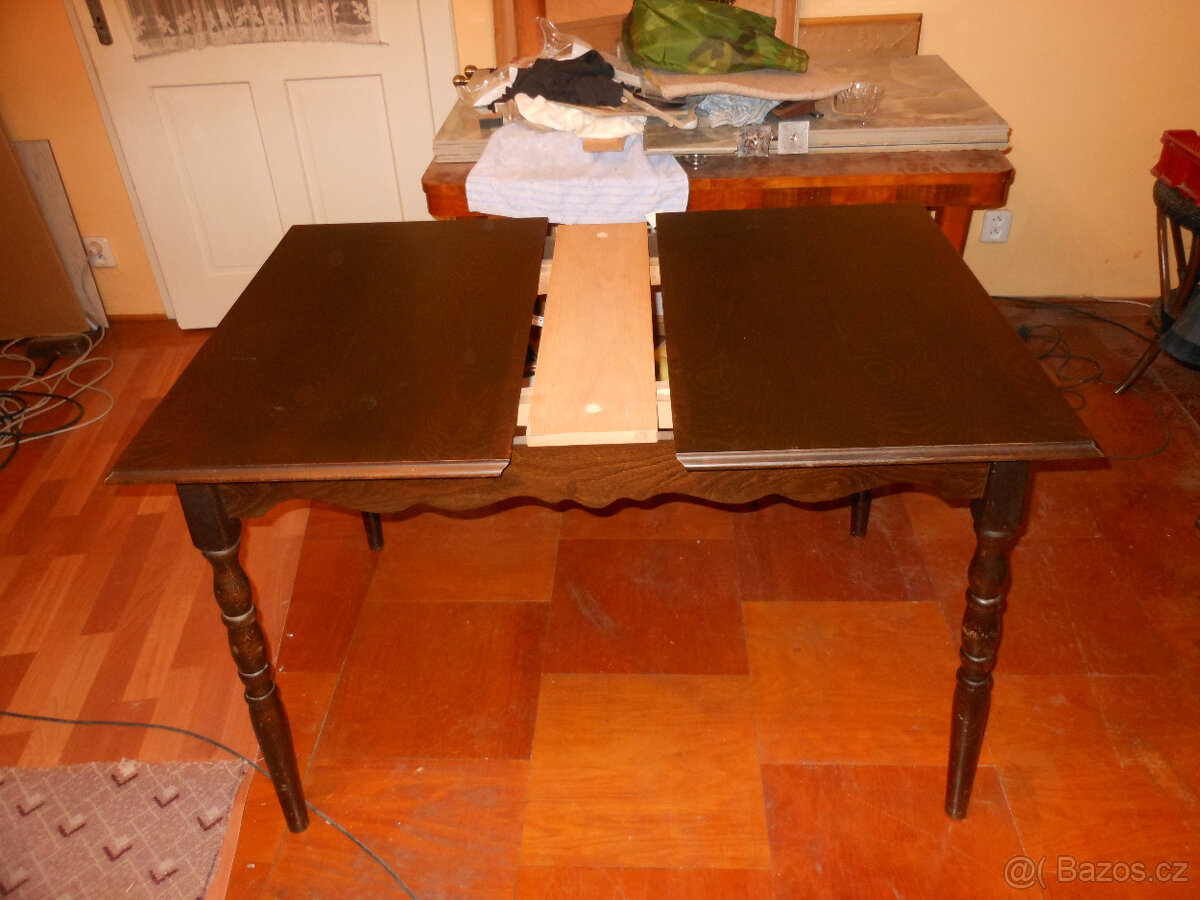 Prodám jídelní židle a rozkládací jídelní stůl - 8