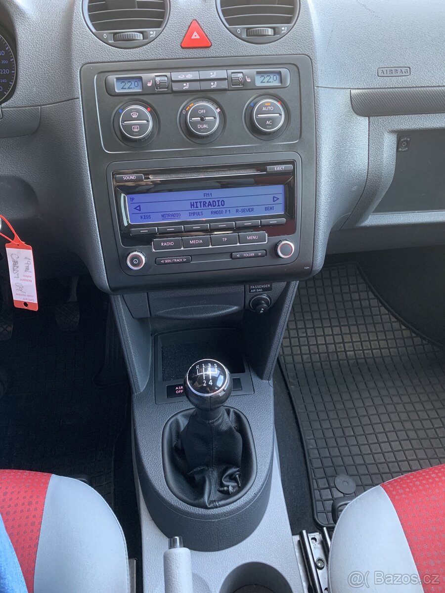 VW Caddy 1.9 tdi Life nové rozvody - 8