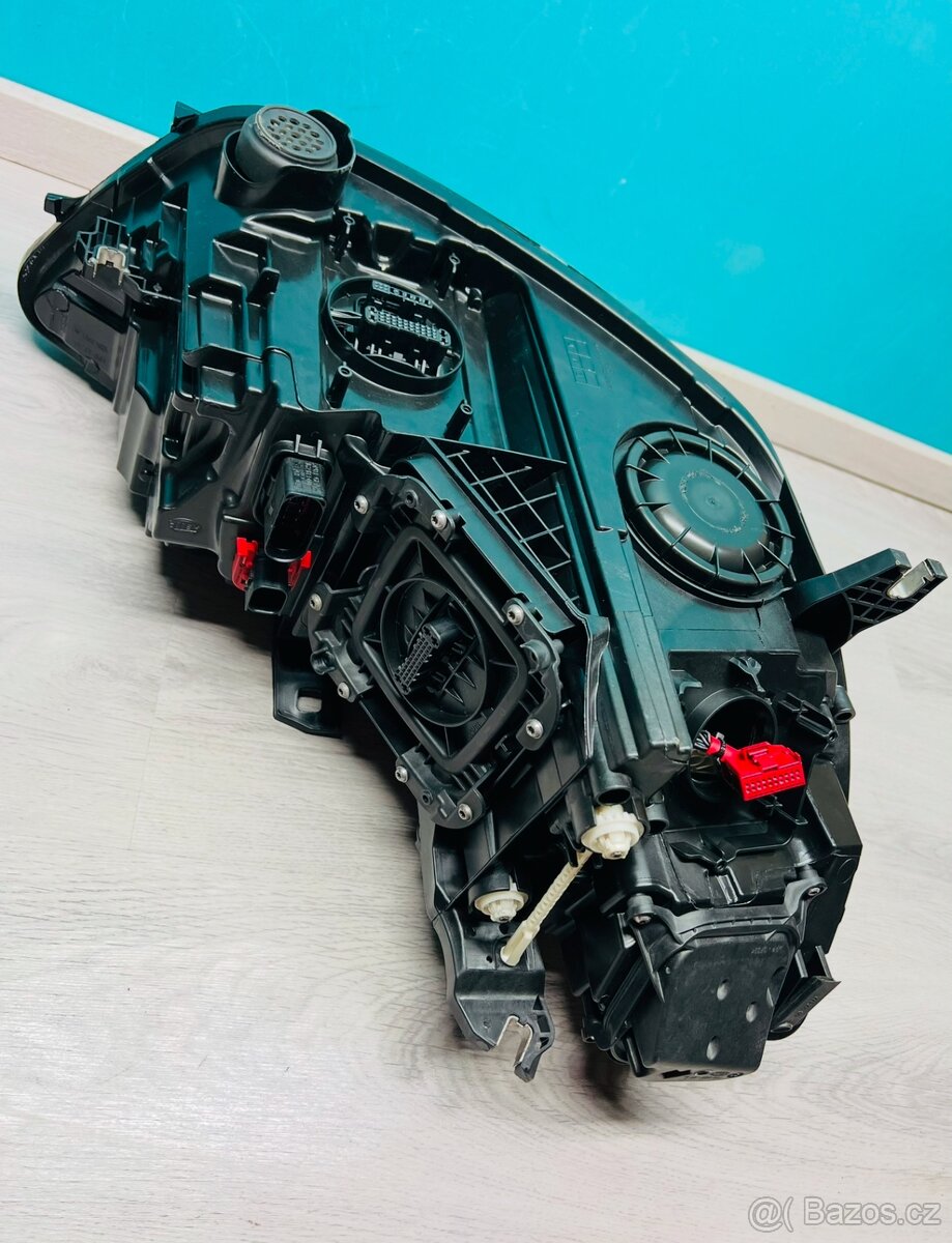 Audi RS6 4G světlo matrix full led - 8