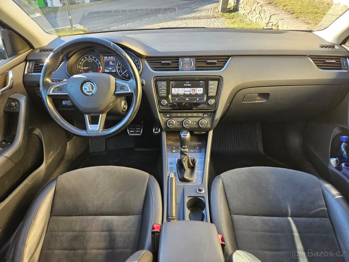 Škoda Octavia III SCOUT Combi 2.0 TDI 4x4 DSG • ODPOČET DPH - 8