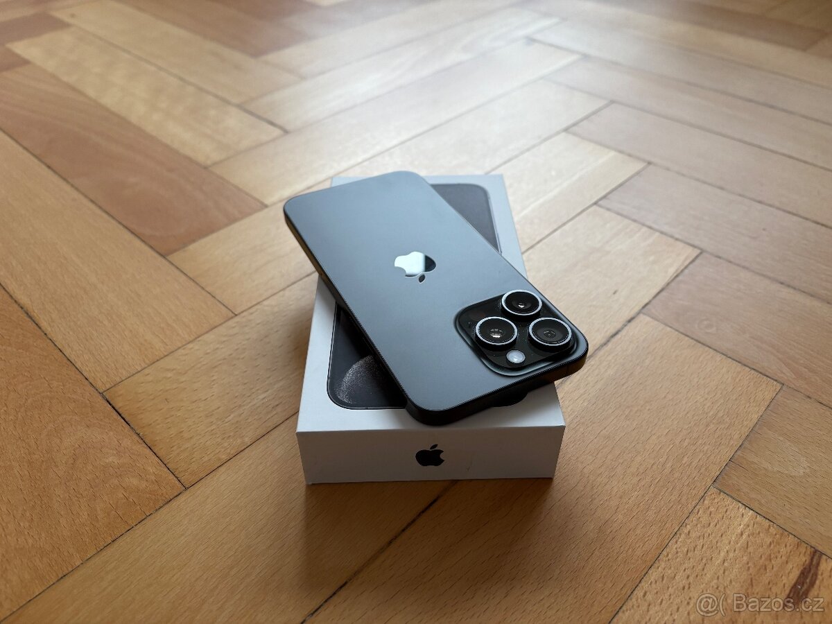 iPhone 15 Pro 128GB - 8