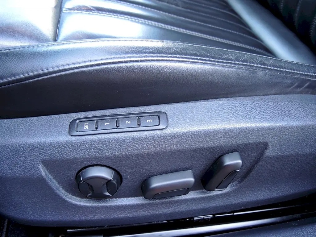 Škoda Superb, combi 1.6TDI 88kW Style - 8