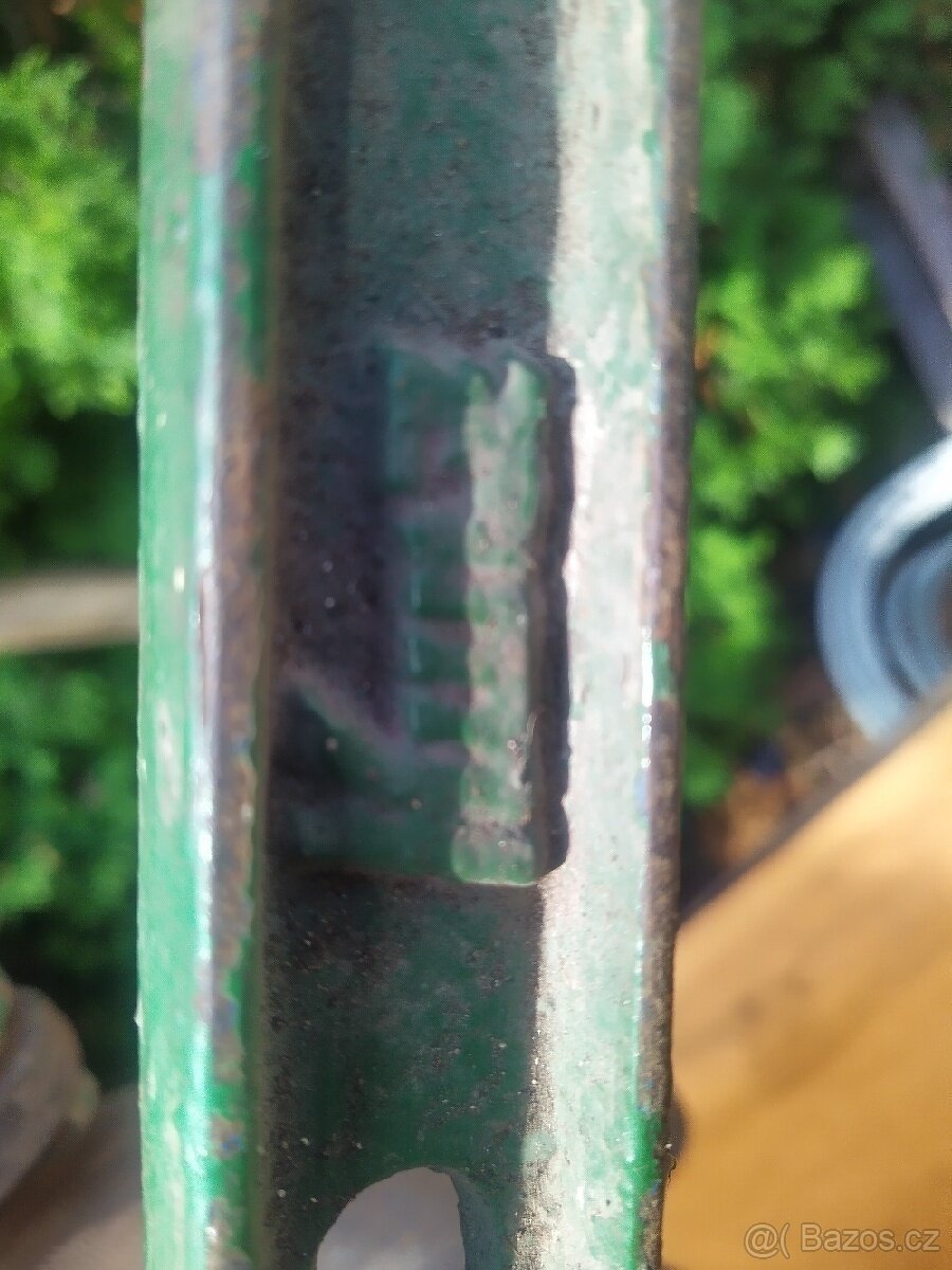 Starožitná pumpa do studny - 8