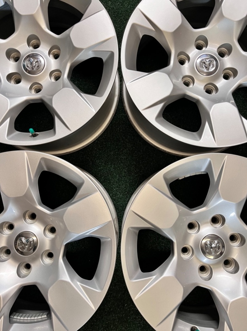 6x139.7 R18 Originál alu Dodge 5.Generace - 8