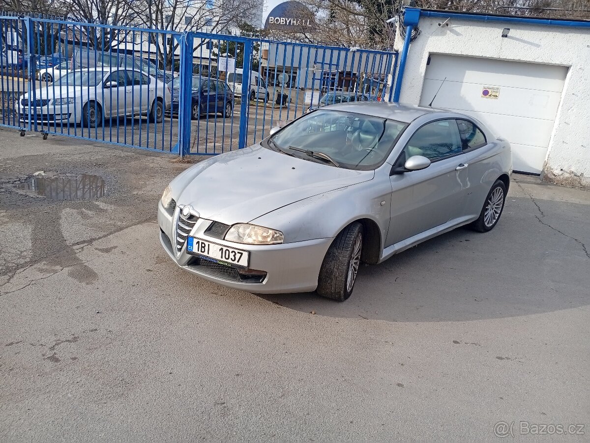 Alfa Romeo Gt 1.9 JTD Bertone - 8