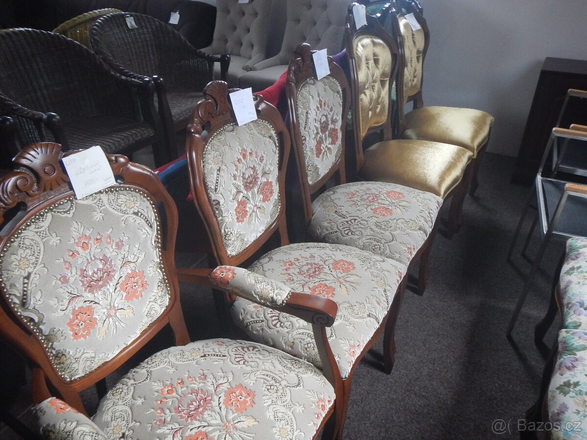 Křesílka a židle - 8