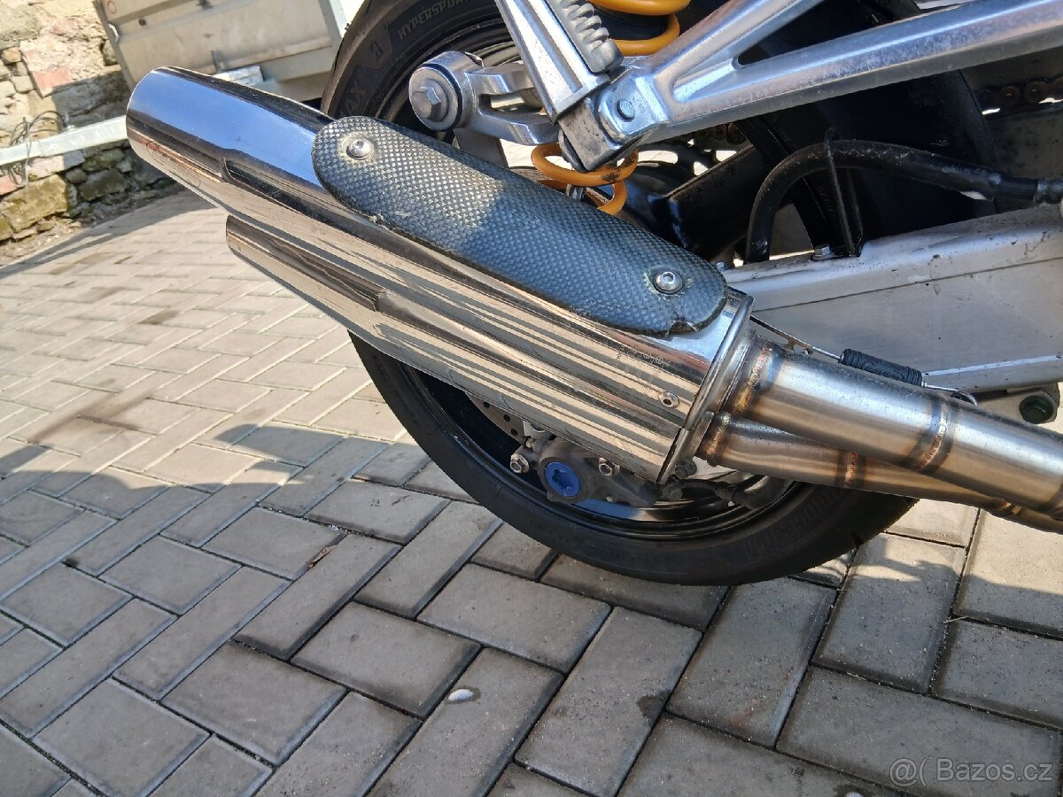 Yamaha xjr 1300 - 8