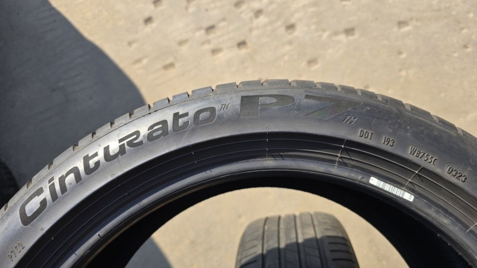 Letní pneu 235/45/18 Pirelli - 8