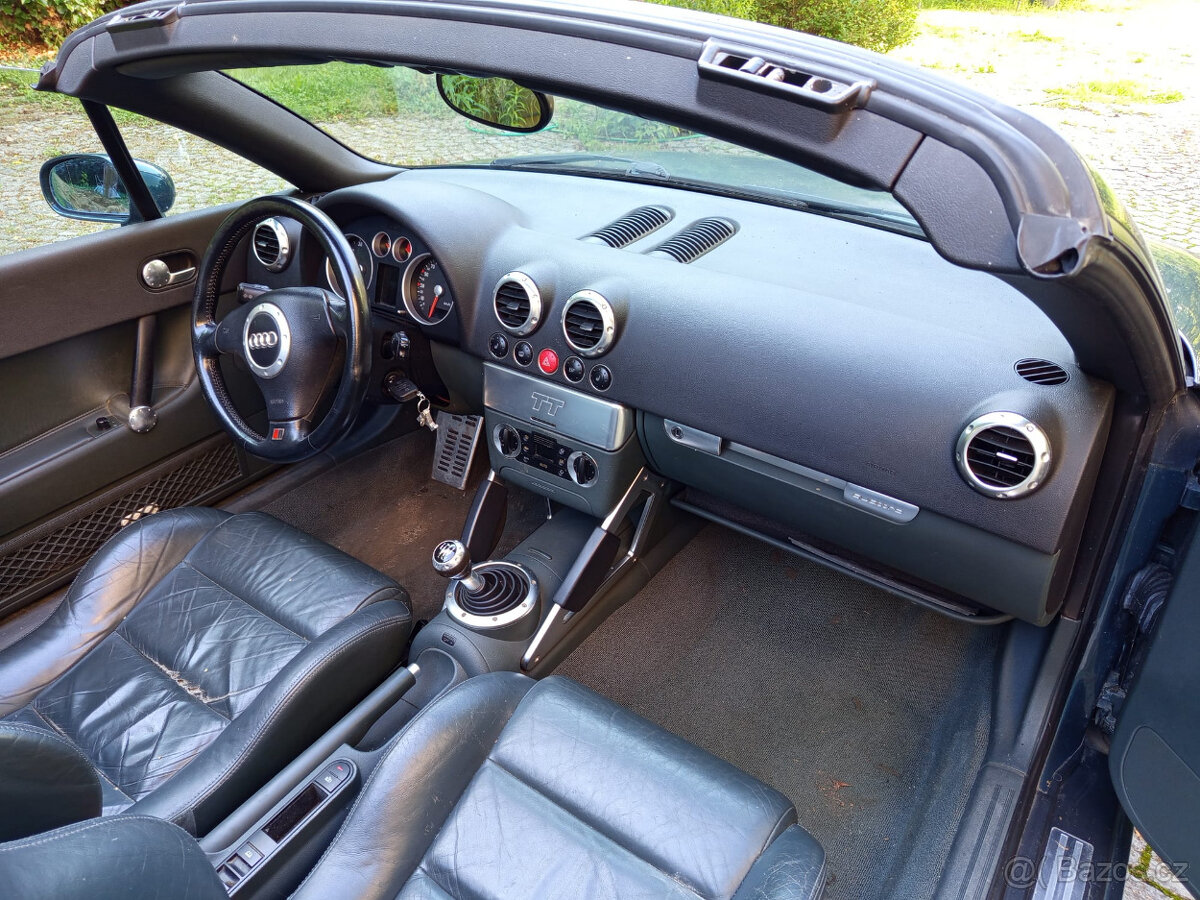 Audi TT Coupé 1,8T - Roadster - 8