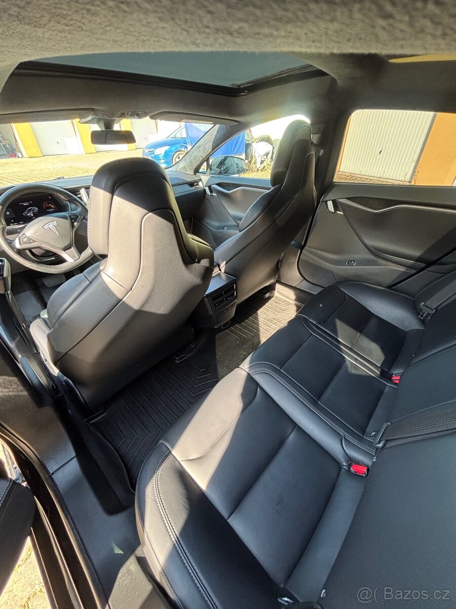 Tesla model S 100D - 8