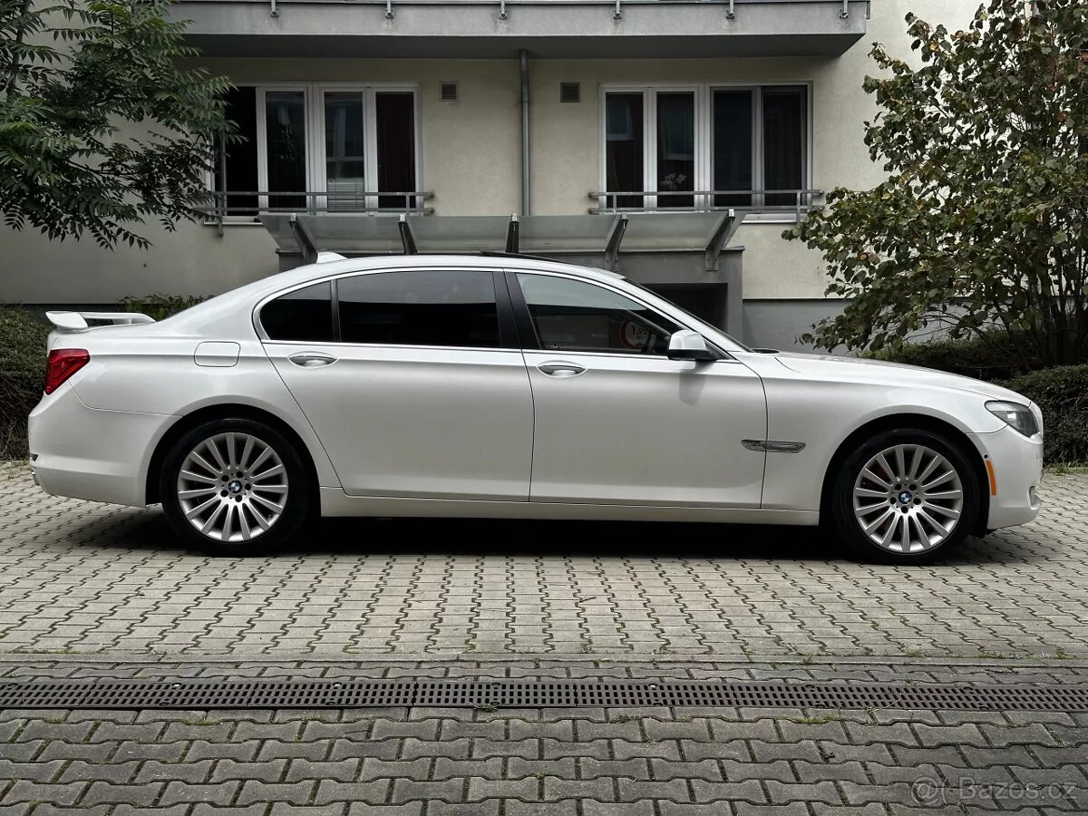 BMW Řada 7 750i Long xDrive Night Vision Soft-close Head-Up - 8
