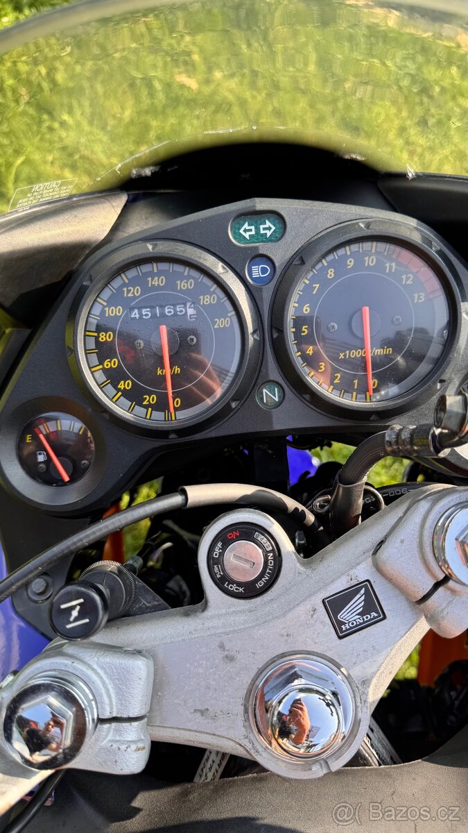Honda cbr 125r jc34 - 8
