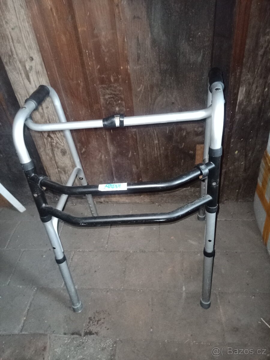 Prodám chodítko pro seniora - 8