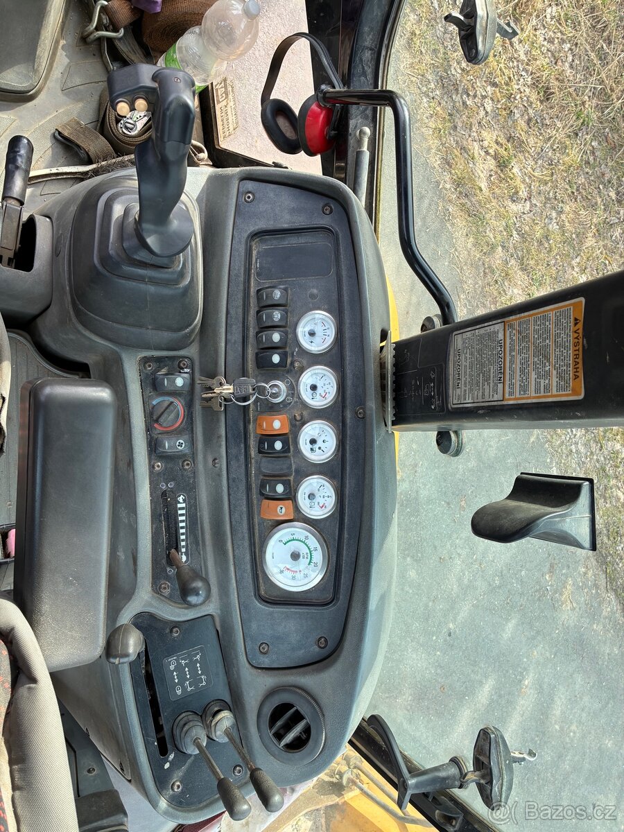 CAT Caterpillar 432 D - 8