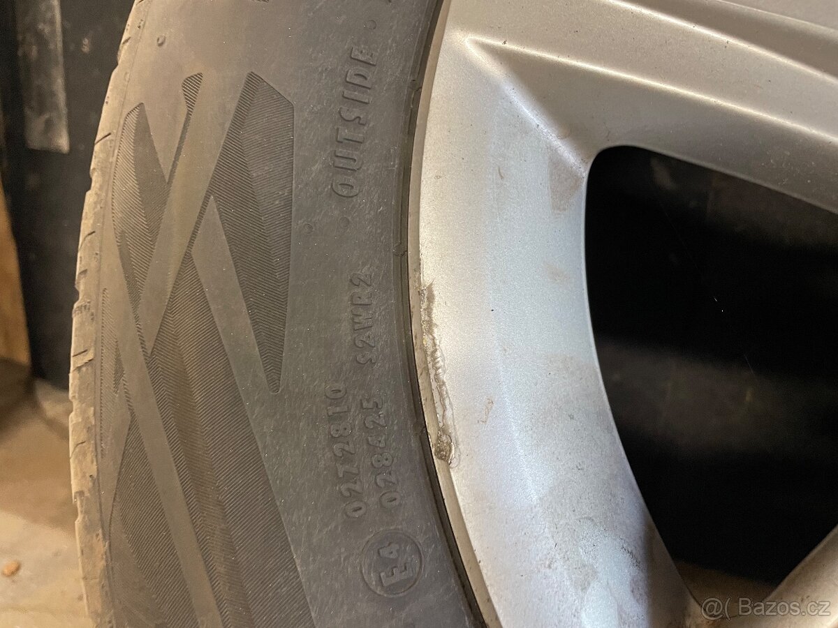 VW 6,5jx16 et33, letní 215/60 - 8