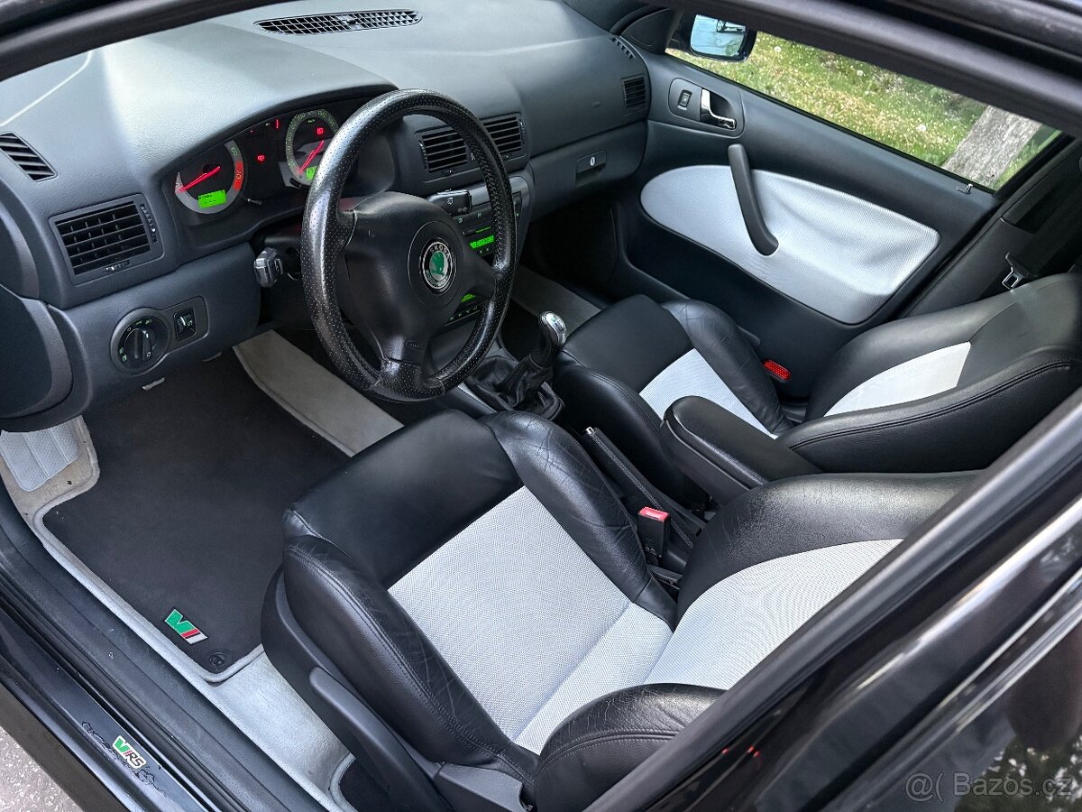 Škoda Octavia 1.8 T RS - 8