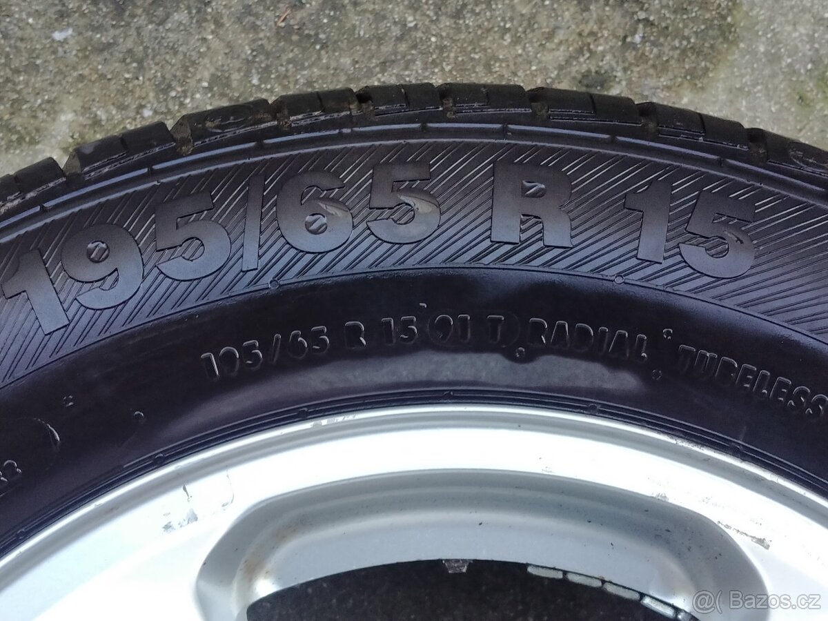 Alu disky originál Škoda 6J x 15 H2, 5x100, ET 38 - 8