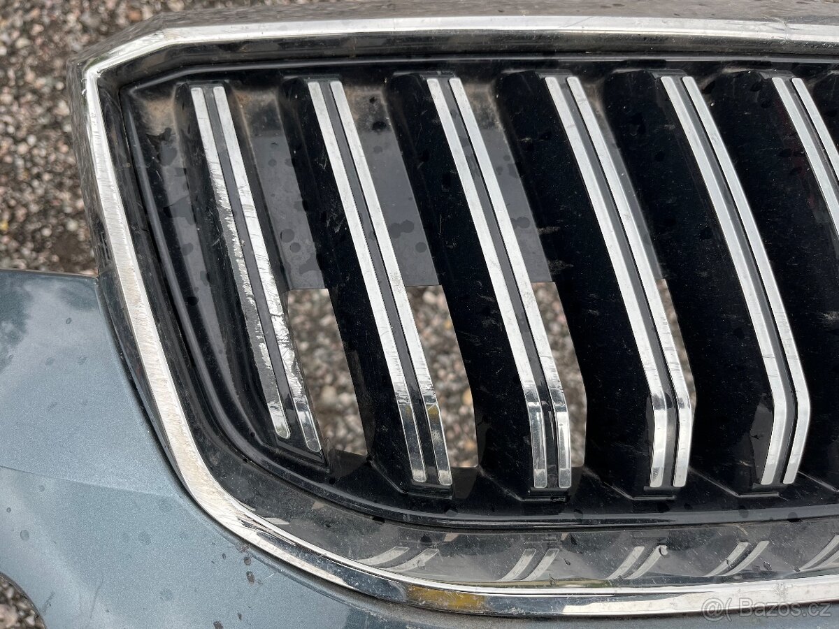 Škoda Superb 3 facelift nárazník - 8