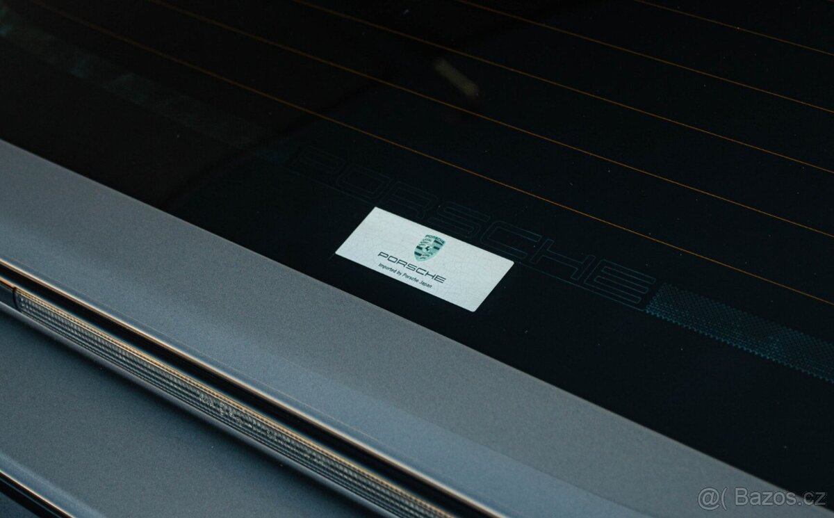 Porsche 911 (997) Carrera S 3.8 - 8