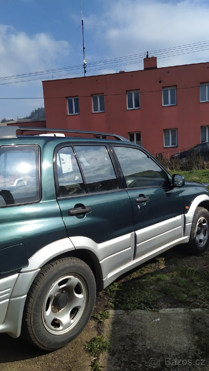 Suzuki Grand Vitara - 8