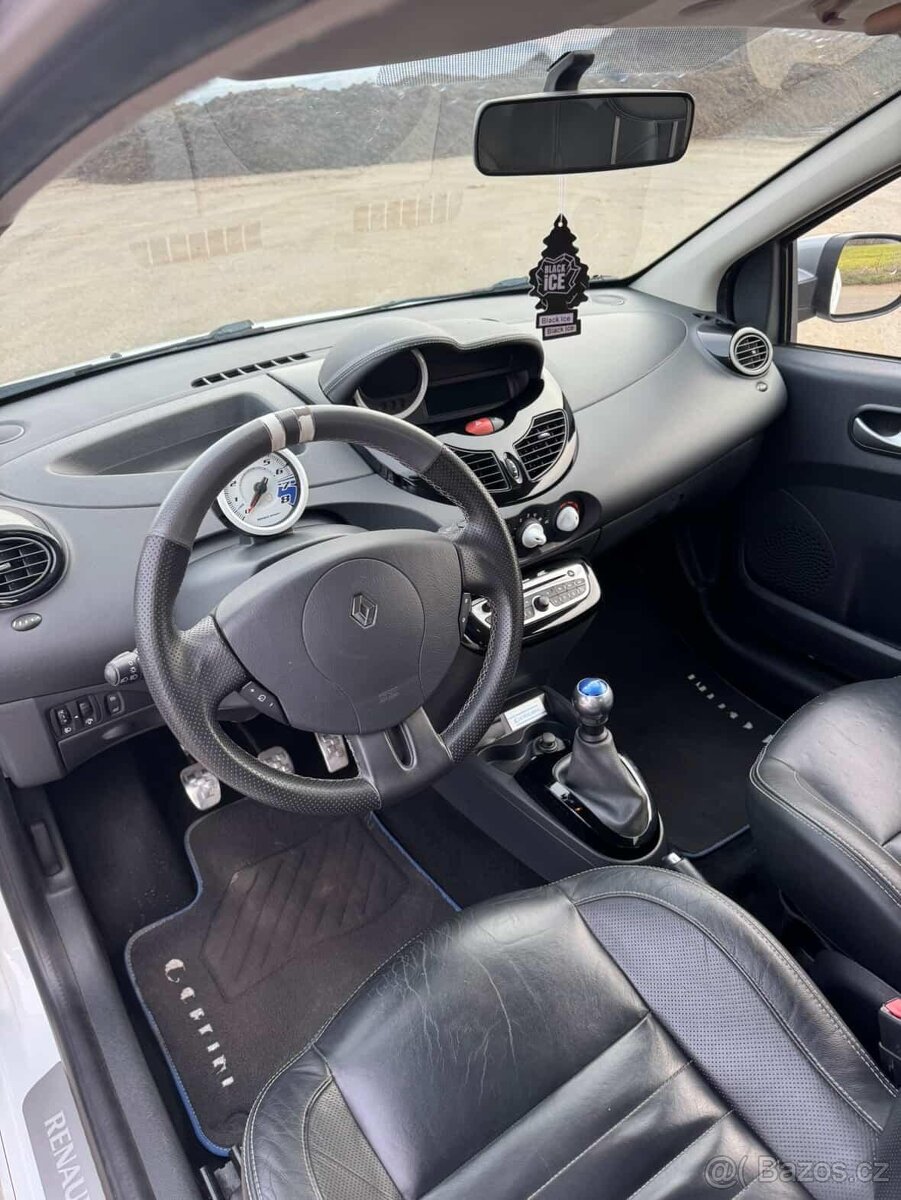 Renault Twingo ll 1.6 RS (Gordini) - 8