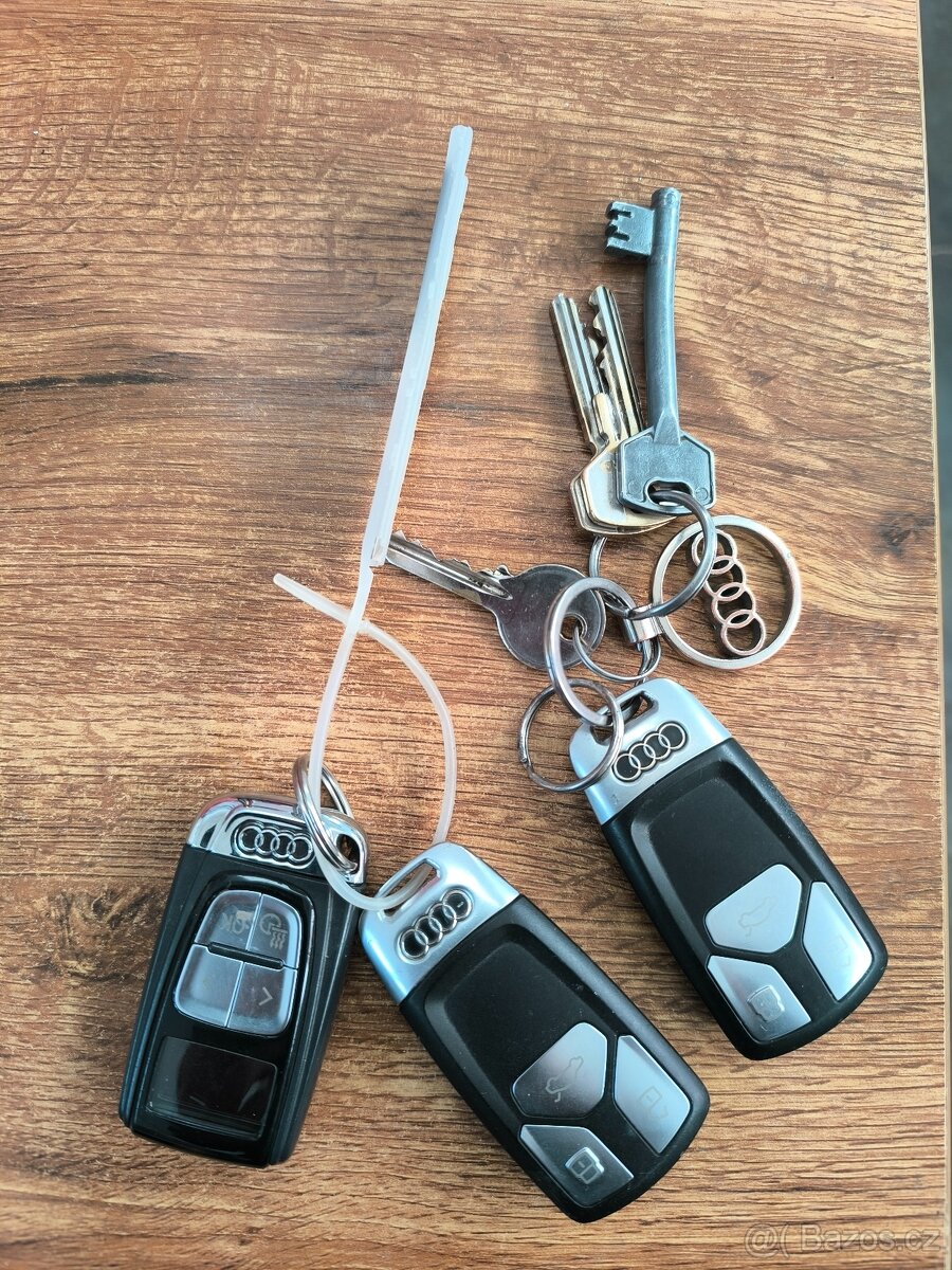 Audi Q7 S-Line 3,0tdi quattro - 8