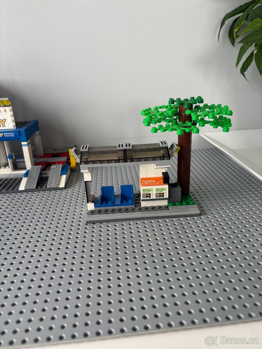 lego city 60097 - 8