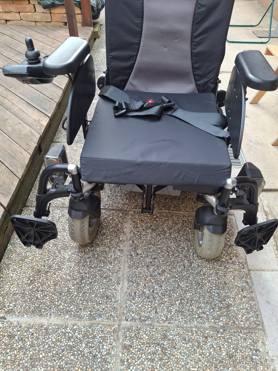 Elektrický invalidní vozik - 8