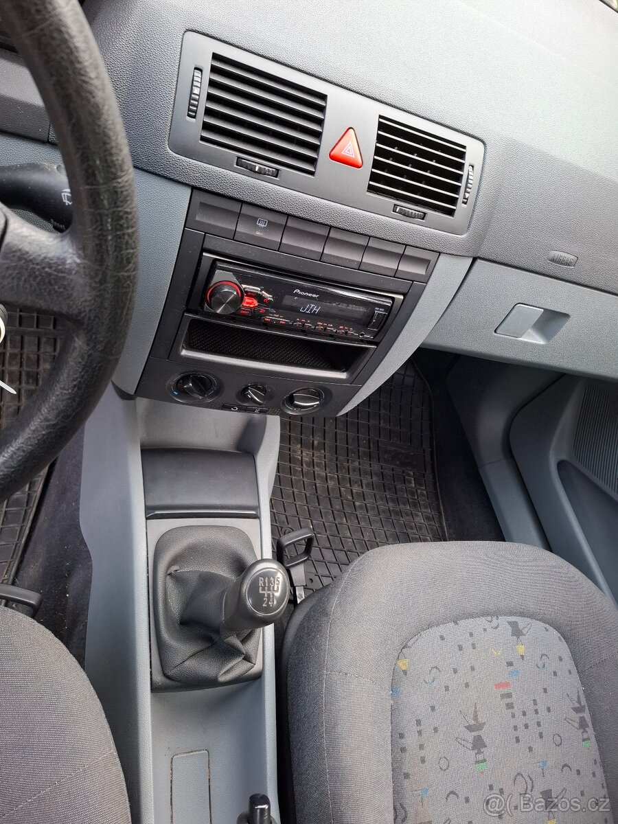 Škoda Fabia 1.4 16v 55kw Kombi.Klima Alu Model 2002 Nová Stk - 8