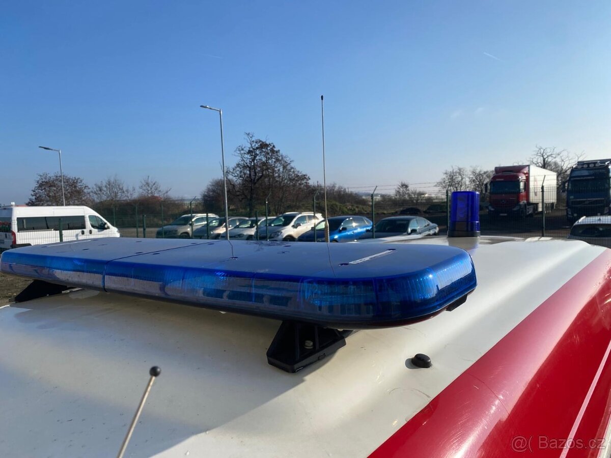 NISSAN PATROL WAGON 1995 VIN 886 - 8