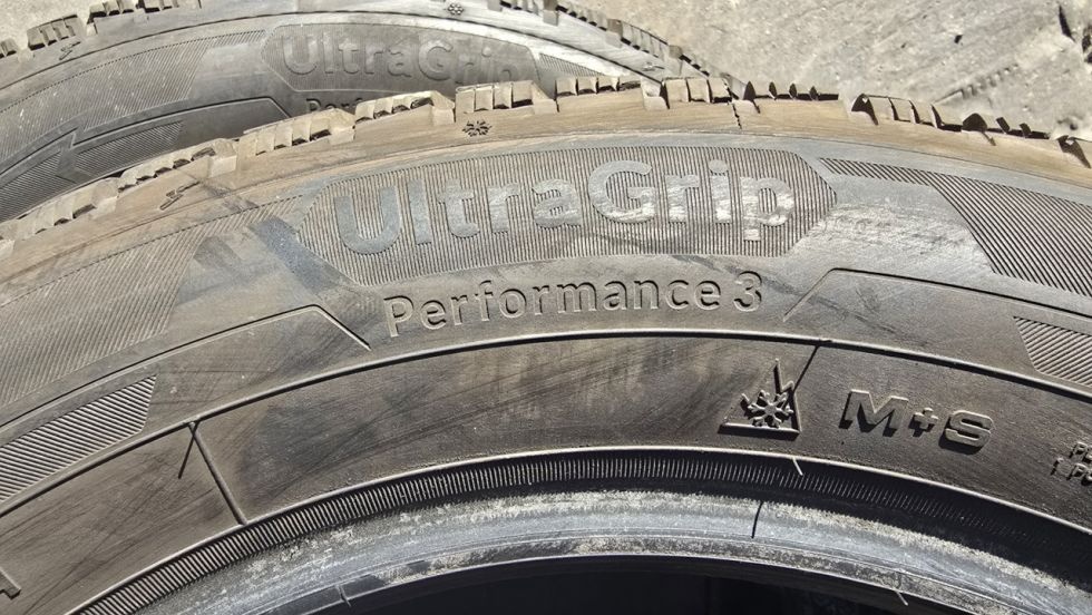 Zimní pneu 215/60/16 Vredestein - 8