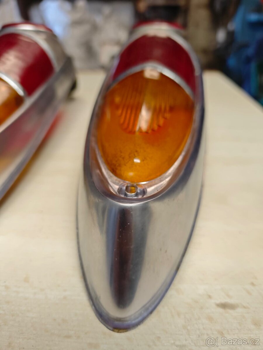 Zadní světla - 8