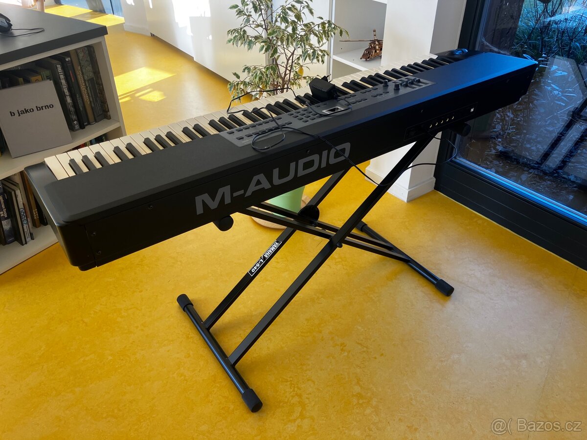 Elektrické klávesy/piano - 8