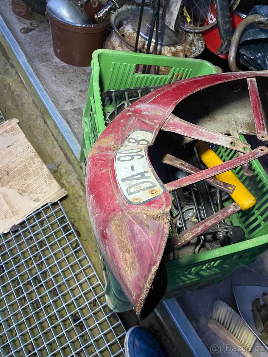 přední blatník Jawa 250/353 - 8