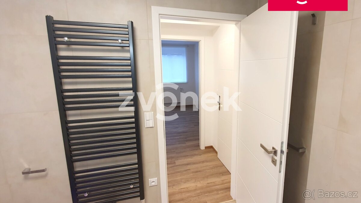 Rodinný dům Zlín - Kostelec, zahrada, 2 parkovací stání - 8