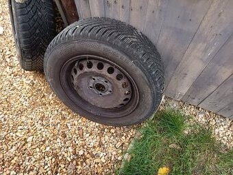 Plechové disky / zimní pneu 195x65x15 - 8